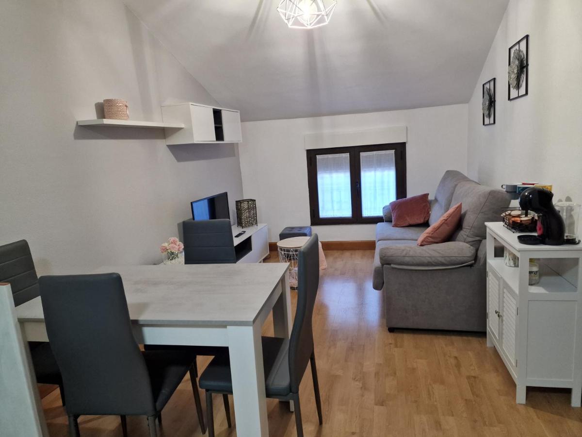 شقة Vivienda Turistica Ibama1 Ciudad-Rodrigo المظهر الخارجي الصورة